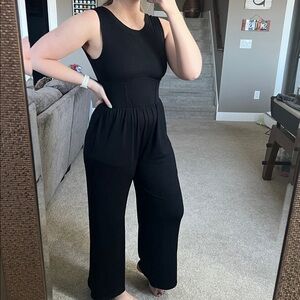 Elegant Black Sleeveless Jumpsuit